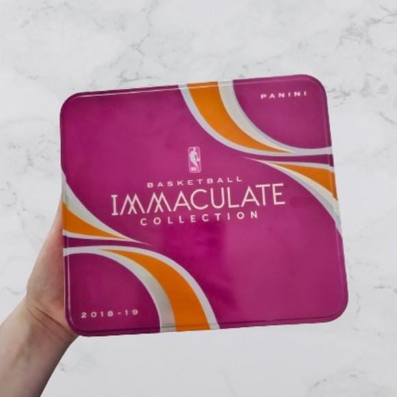 2018-19 Panini Immaculate Collection Soccer　Lionel Messi メッシ　バルセロナ　Immaculate Standard Set ジャージカード /50枚限定